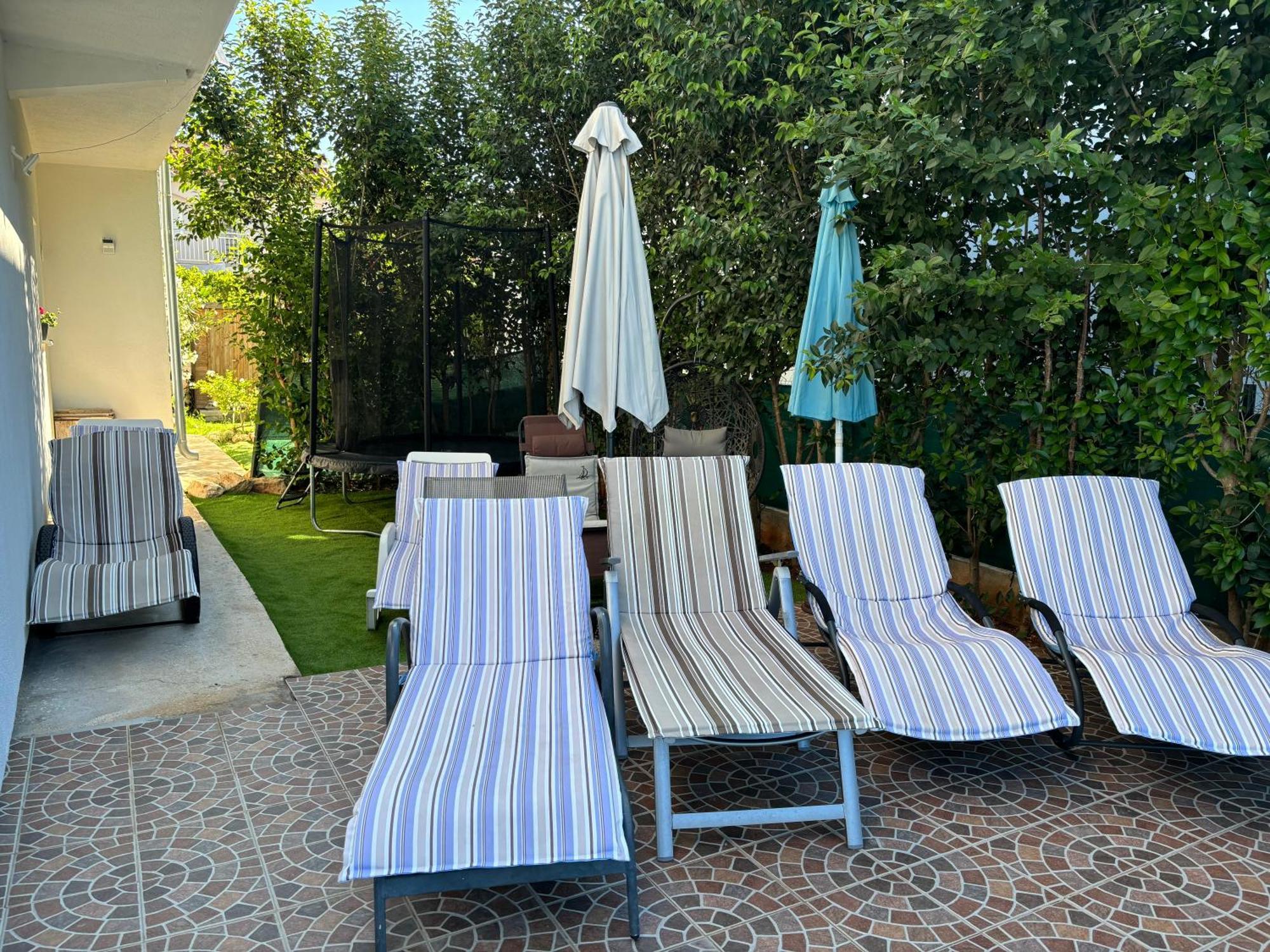 Apartments N&M Sukošan Екстериор снимка